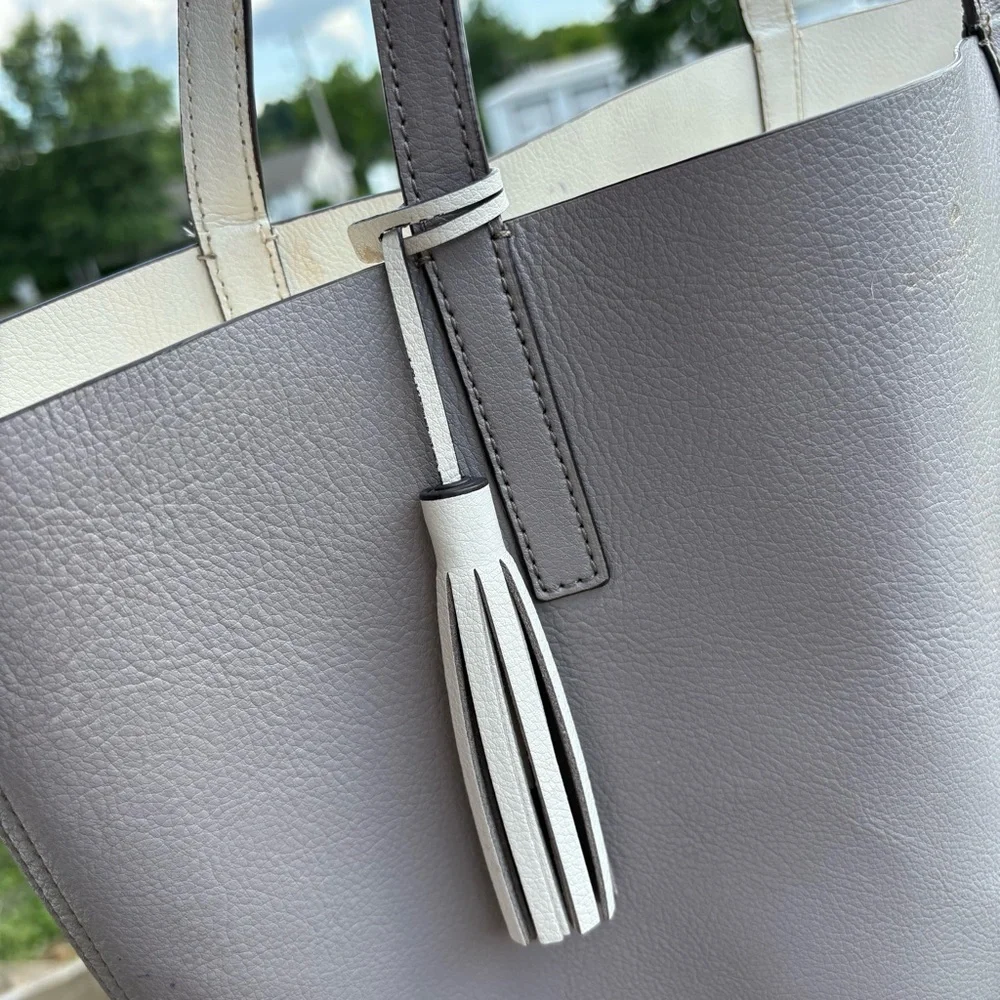 Kate Spade New York Leather Tote Bag with Tassel – Gray